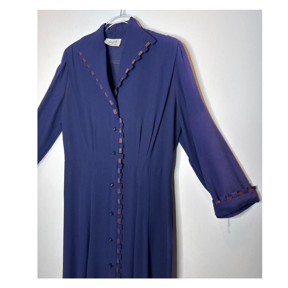1950s Fair Lady Navy Crepe Button-Front Dress w/ Ribbon Trim medium - Picture 11 of 16